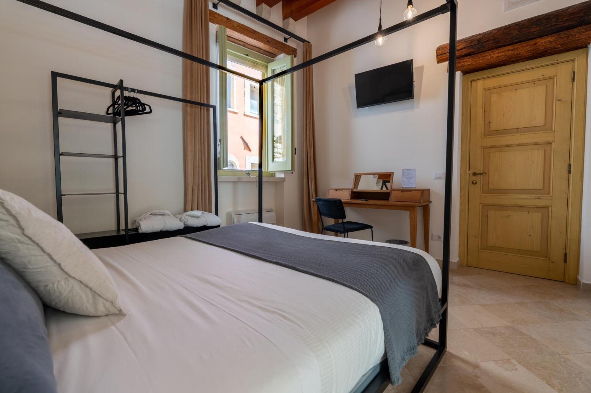 B&B Palazzo Vittoria Bisceglie Eksteriør bilde